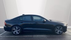 Volvo S60 2.0 T5 R DESIGN Plus 4dr Auto Petrol Saloon